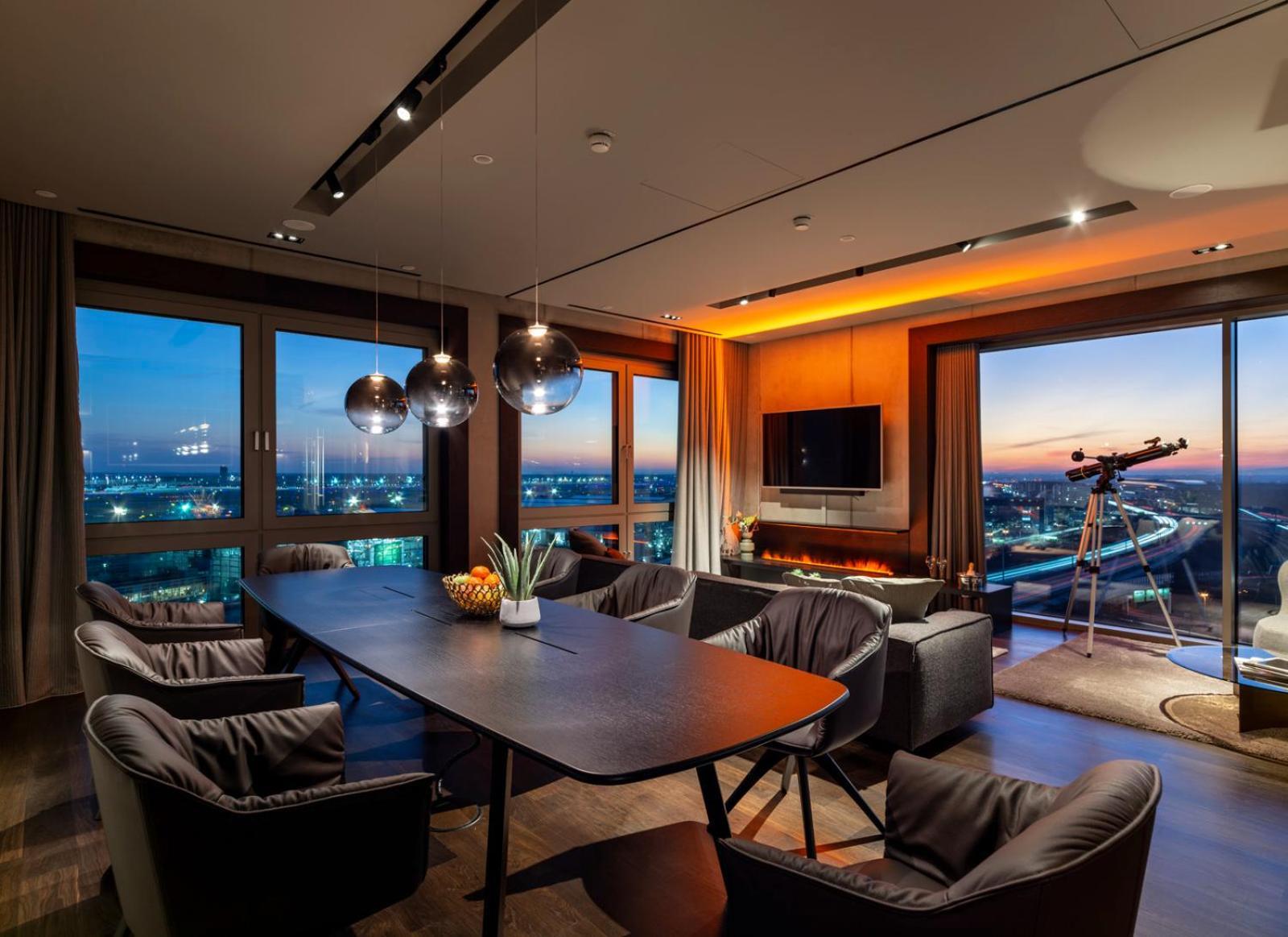 B'mine Frankfurt Airport Hotel 4*